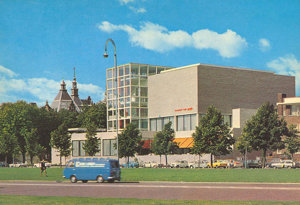 Ansichtkaart van het Van Gogh Museum, jaren ‘70