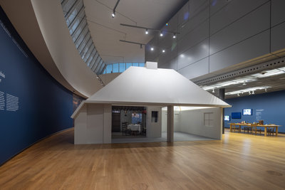 The reconstruction of the peasant cottage in the exhibition: The Potato Eaters: Mistake or Masterpiece? Photo: Luuk Kramer
