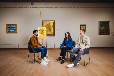 LEGO Designer Stijn Oom (right) and Senior Curator Nienke Bakker of the Van Gogh Museum (in the middle). 