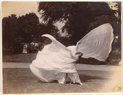 Samuel Joshua Beckett (1870–1940), Loie Fuller Dancing, ca. 1900, The Metropolitan Museum of Art, New York. Gilman Collection.  Mrs. Walter Annenberg and The Annenberg Foundation Gift, 2005.