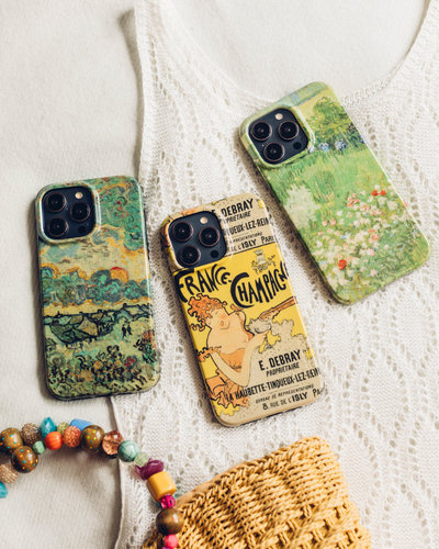 Uitbreiding van de Casely telefoonhoesjes collectie, met werken Herinnering aan Brabant, Tulpenvelden vlak bij Den Haag, Affiche voor het merk France-Champagne 