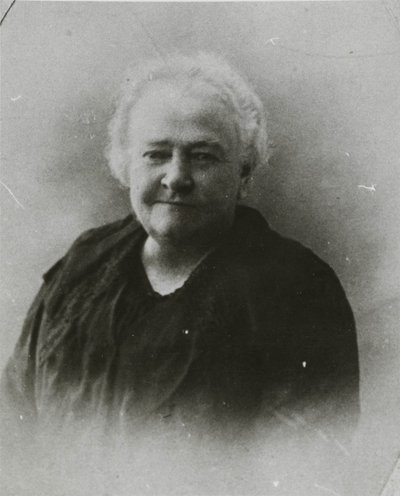 Augustine Roulin op 70-jarige leeftijd, 1921 (Van Gogh Museum, Amsterdam)