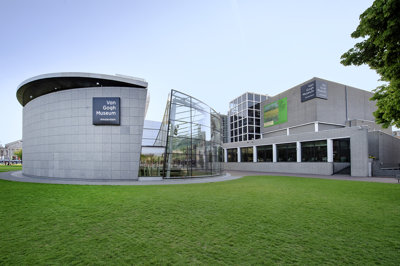 Foto van het museumgebouw, fotograaf: Jan Kees Steenman.