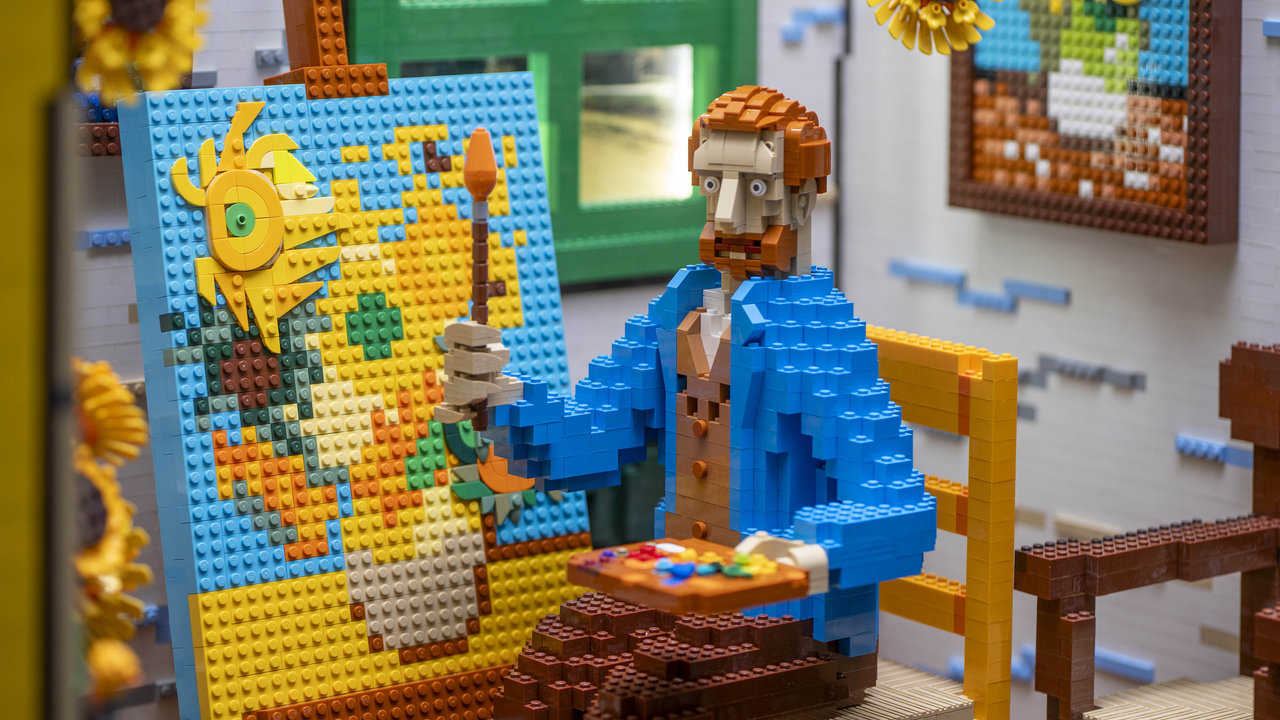 LEGO Yellow House - Van Gogh Museum