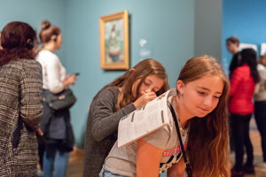 Two girls join in a treasure hunt to explore Van Gogh's paintings (photo: Brenda Roos)